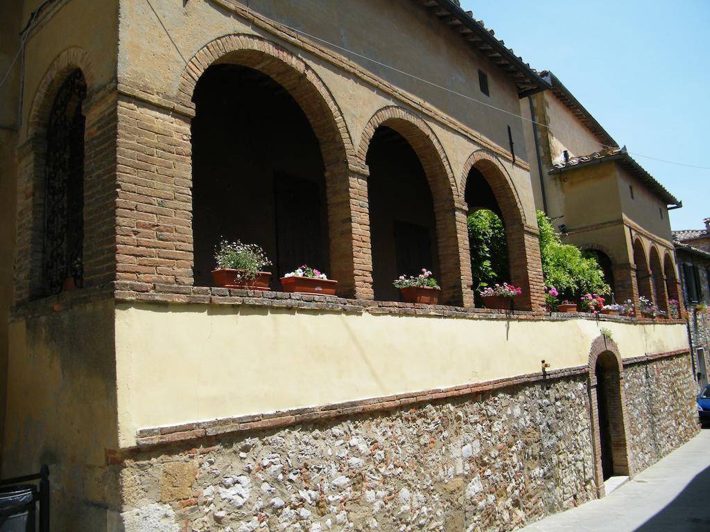B&B Il Glicine Montefollonico Eksteriør bilde