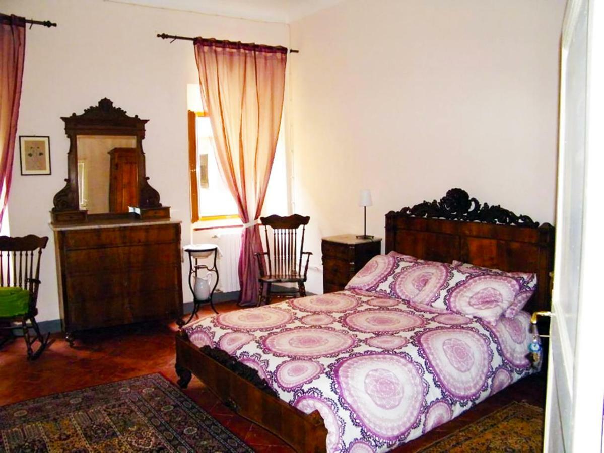 B&B Il Glicine Montefollonico Eksteriør bilde